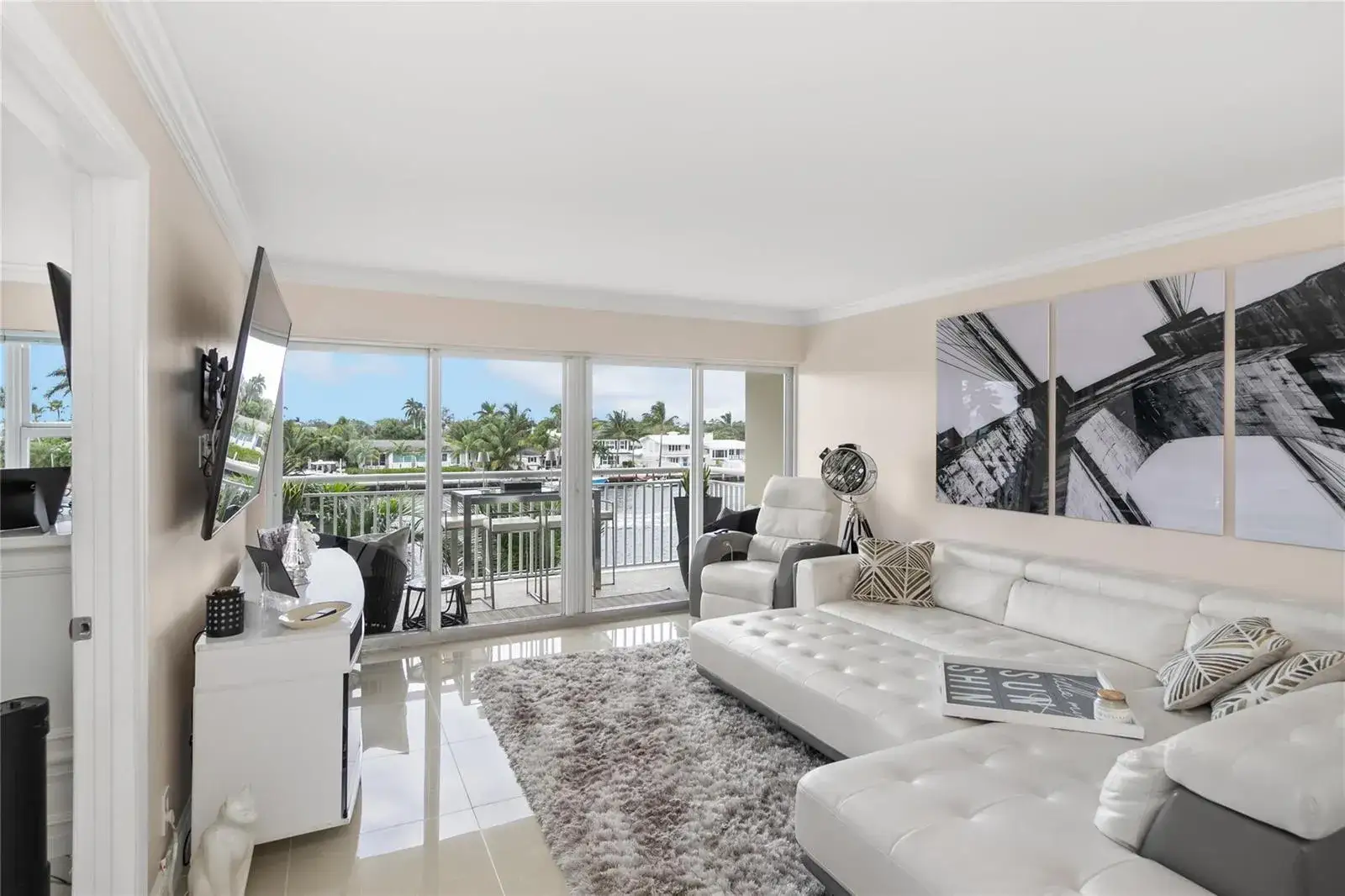 2611 N Riverside Drive # 307, Pompano Beach FL 33062