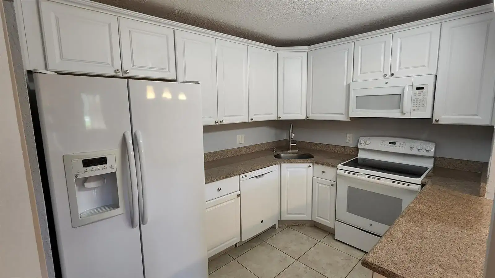 527 Shady Pine Way # C1, FL 33415 photo 3