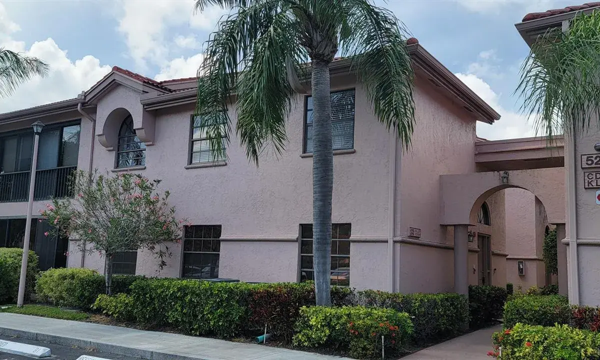 5299 Europa Drive # P, Boynton Beach FL 33437