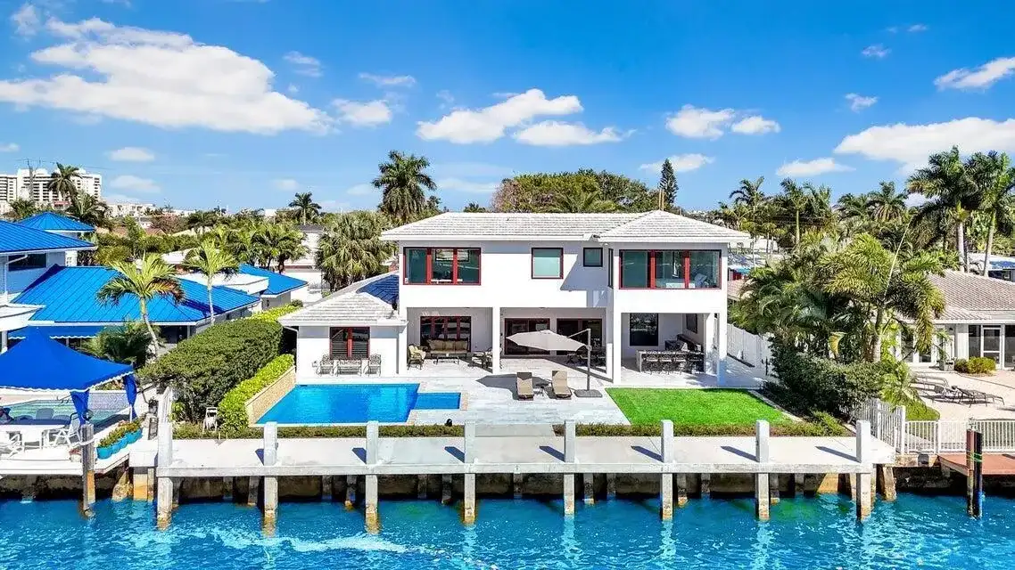 4555 W Tradewinds Avenue, Lauderdale By The Sea FL 33308