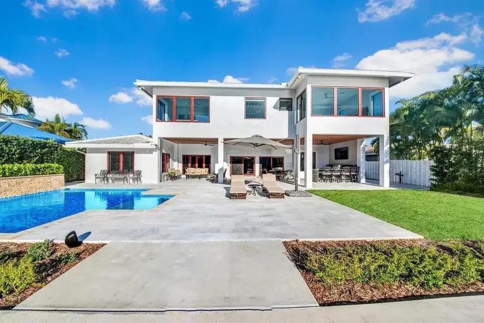 4555 W Tradewinds Avenue, Lauderdale By The Sea FL 33308 photo 5