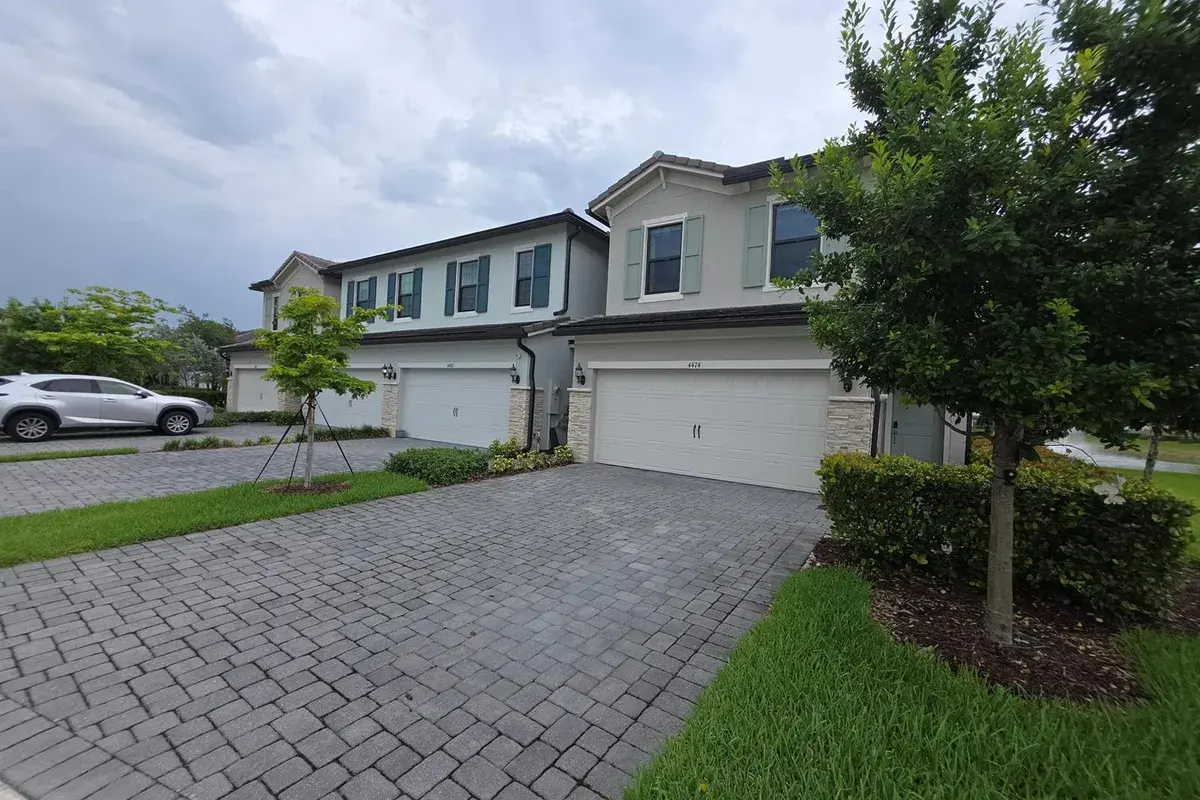 4480 W Appleton Cir W, Oakland Park FL 33309
