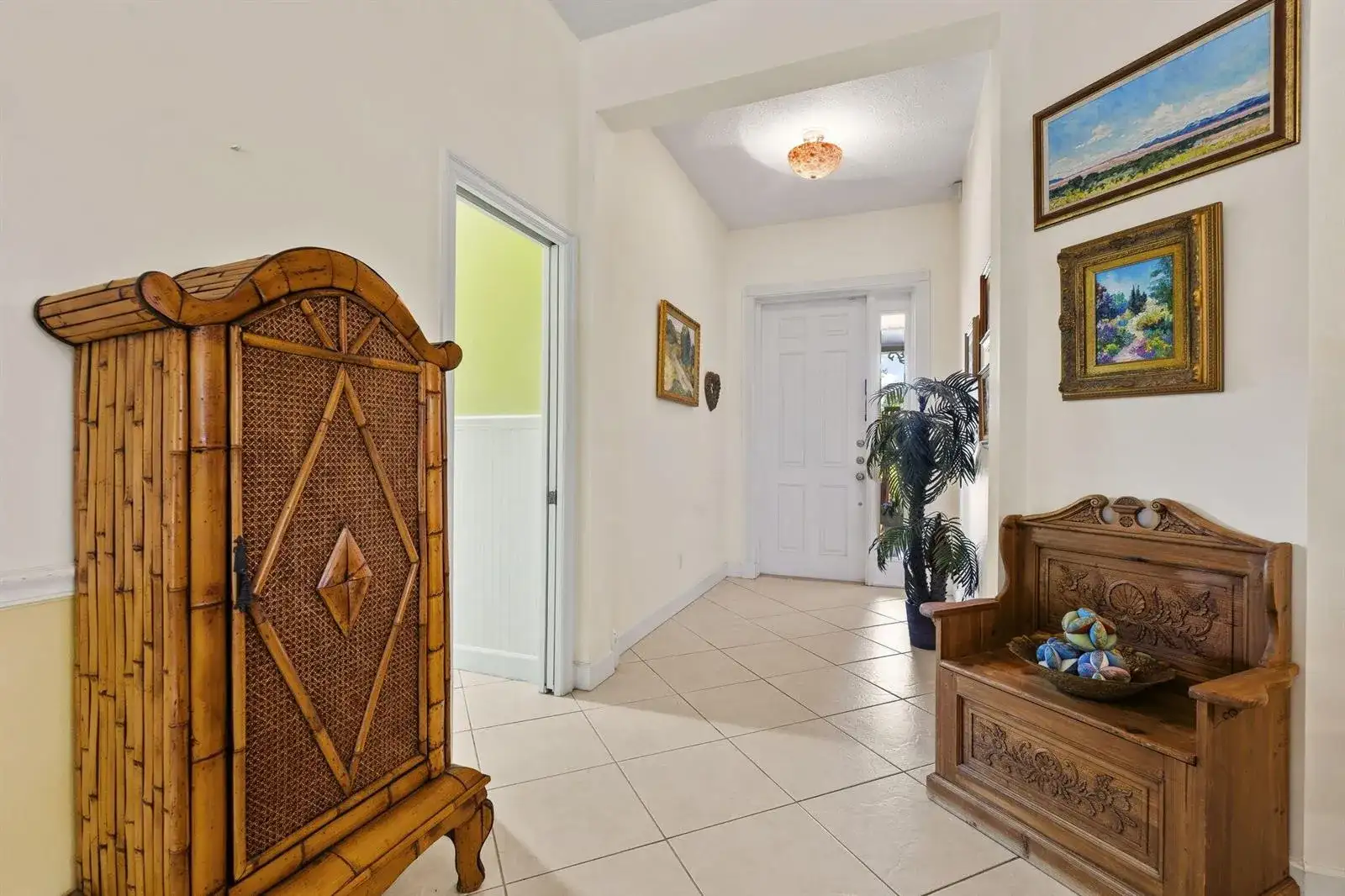 512 NE Canoe Park Circle, Port St. Lucie FL 34983 photo 4