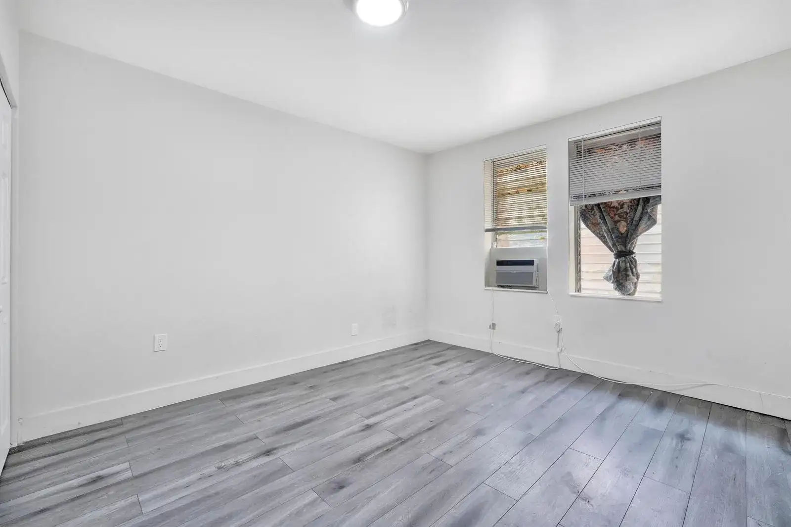 1554 SW 5th Street # 3, Miami FL 33135 photo 2
