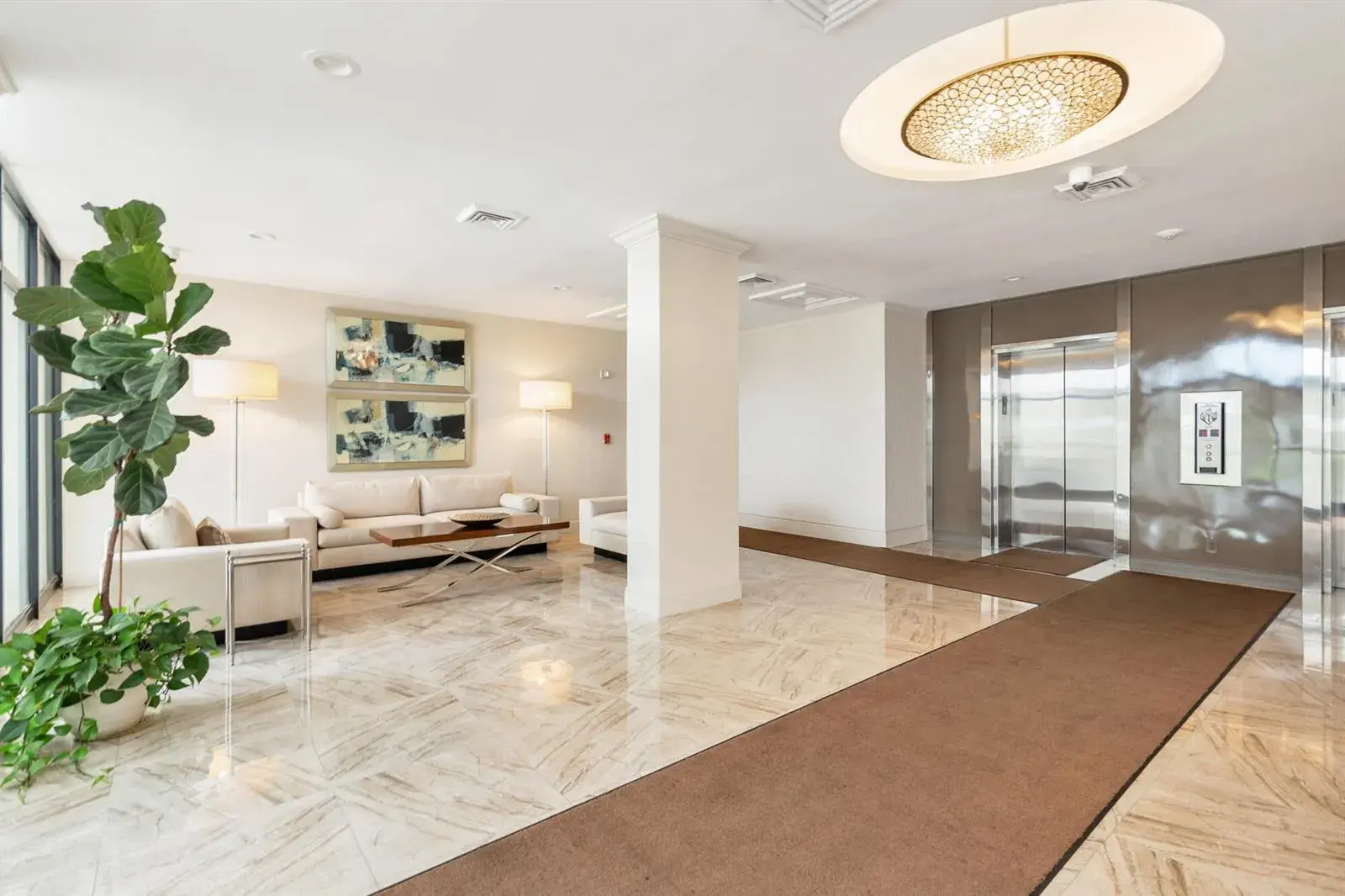2000 Presidential Way # 206, West Palm Beach FL 33401