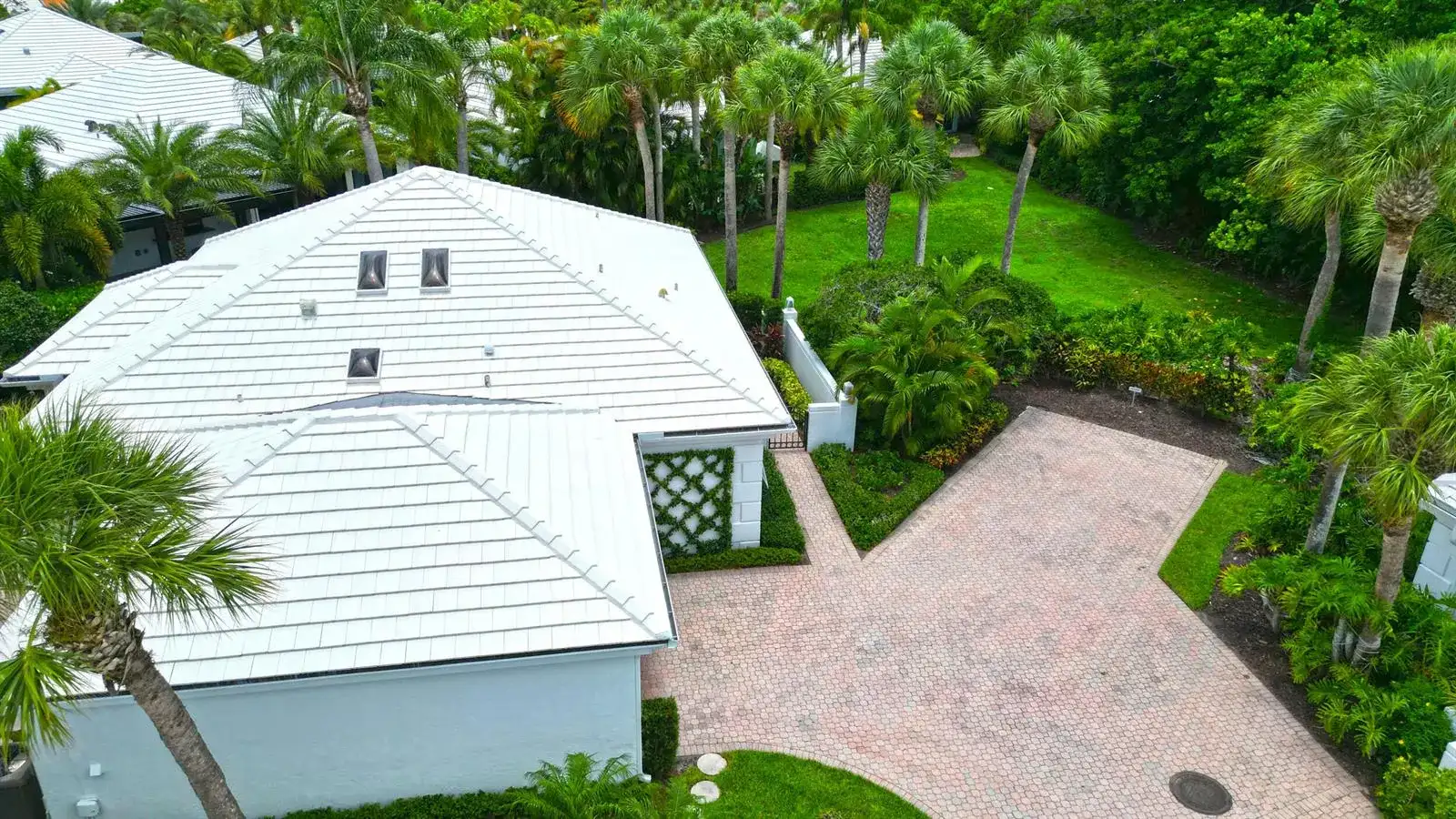 4501 Captains Way, Jupiter FL 33477 photo 2