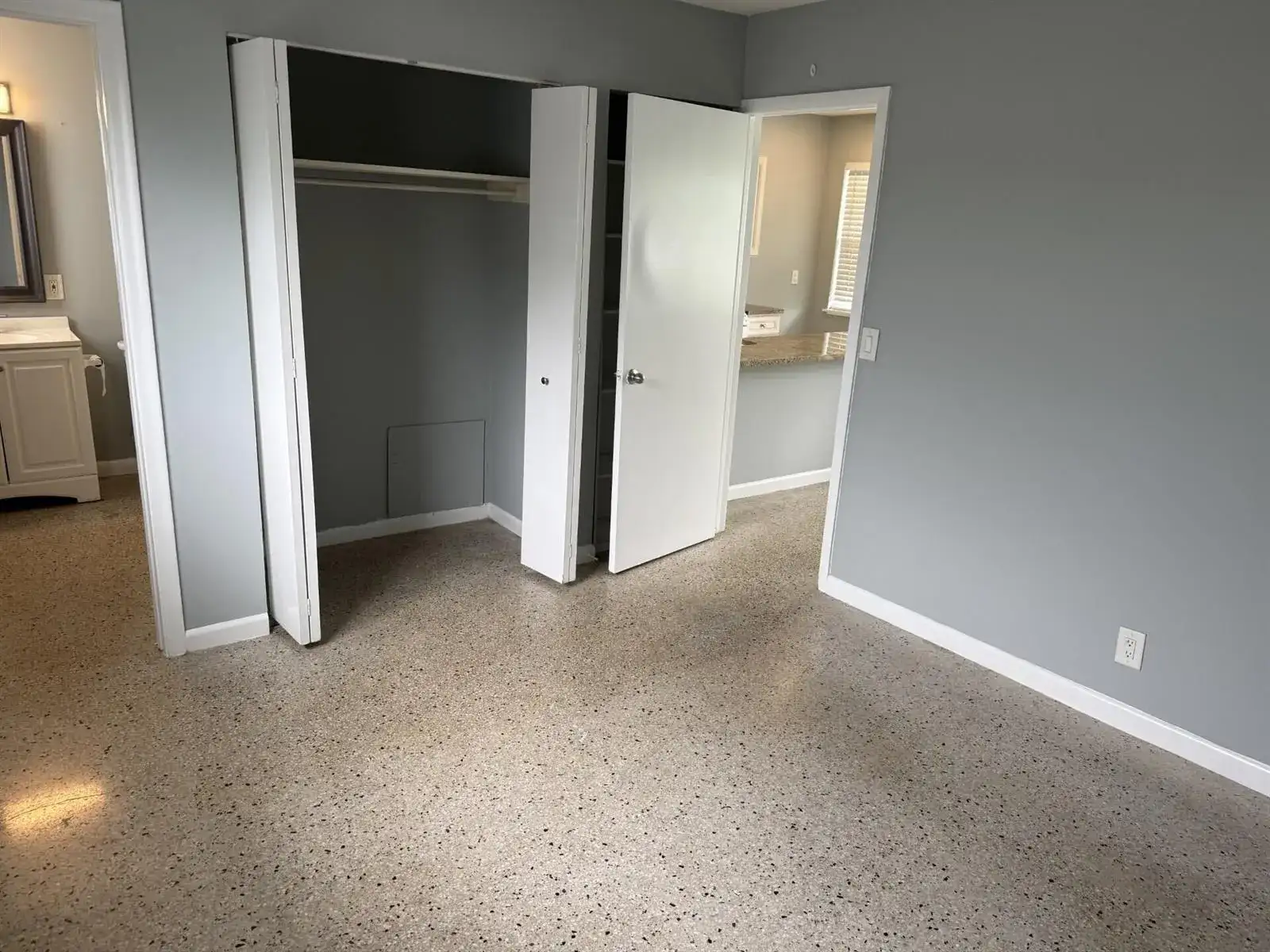 1118 N H Street # 15, FL 33460 photo 5