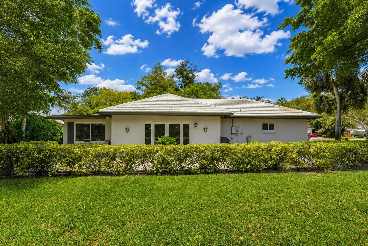 1019 E Cypress Drive, Pompano Beach FL 33069 photo 3