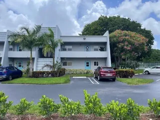 2600 Fiore Way # 2140, Delray Beach FL 33445 photo 2