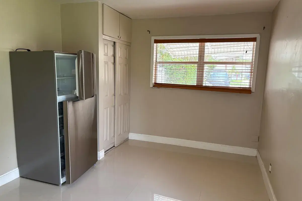 706 Glenn Parkway Rear, Hollywood FL 33021