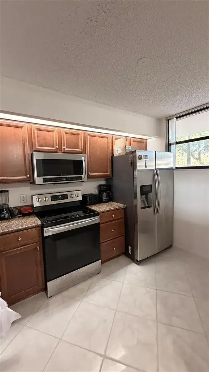 110 Lake Emerald Drive # 107, Oakland Park FL 33309 photo 5