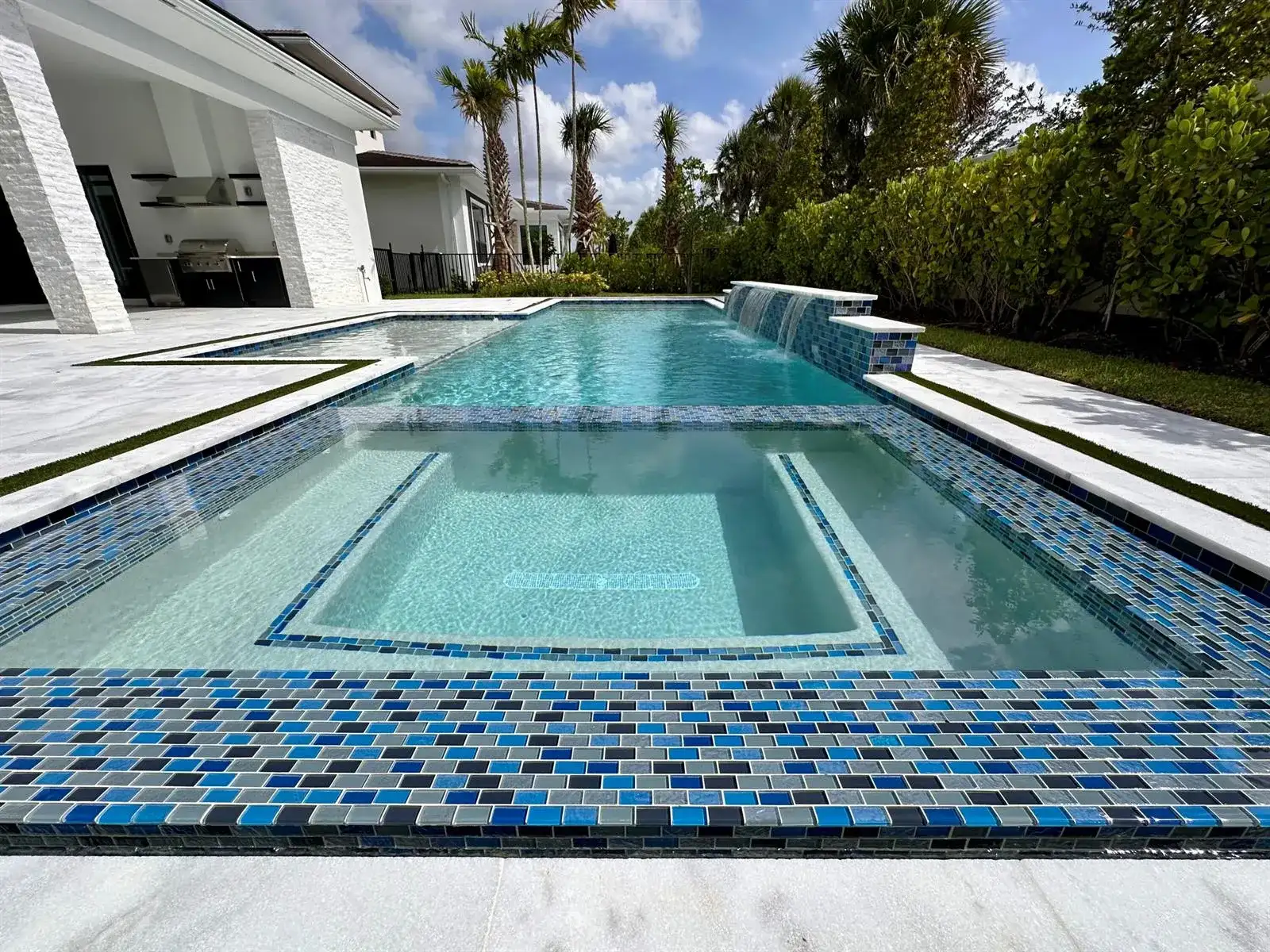 9116 Coral Isles Circle, Palm Beach Gardens FL 33412 photo 3