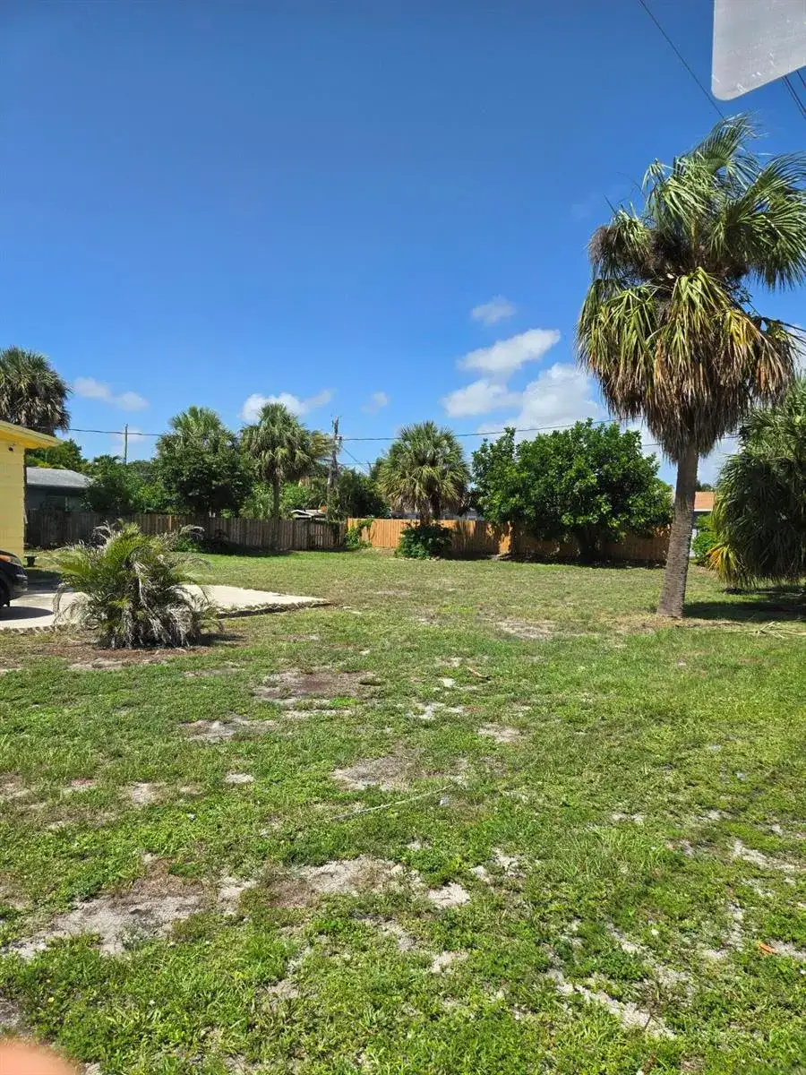 239 NE 18th Avenue, Pompano Beach FL 33060 photo 3