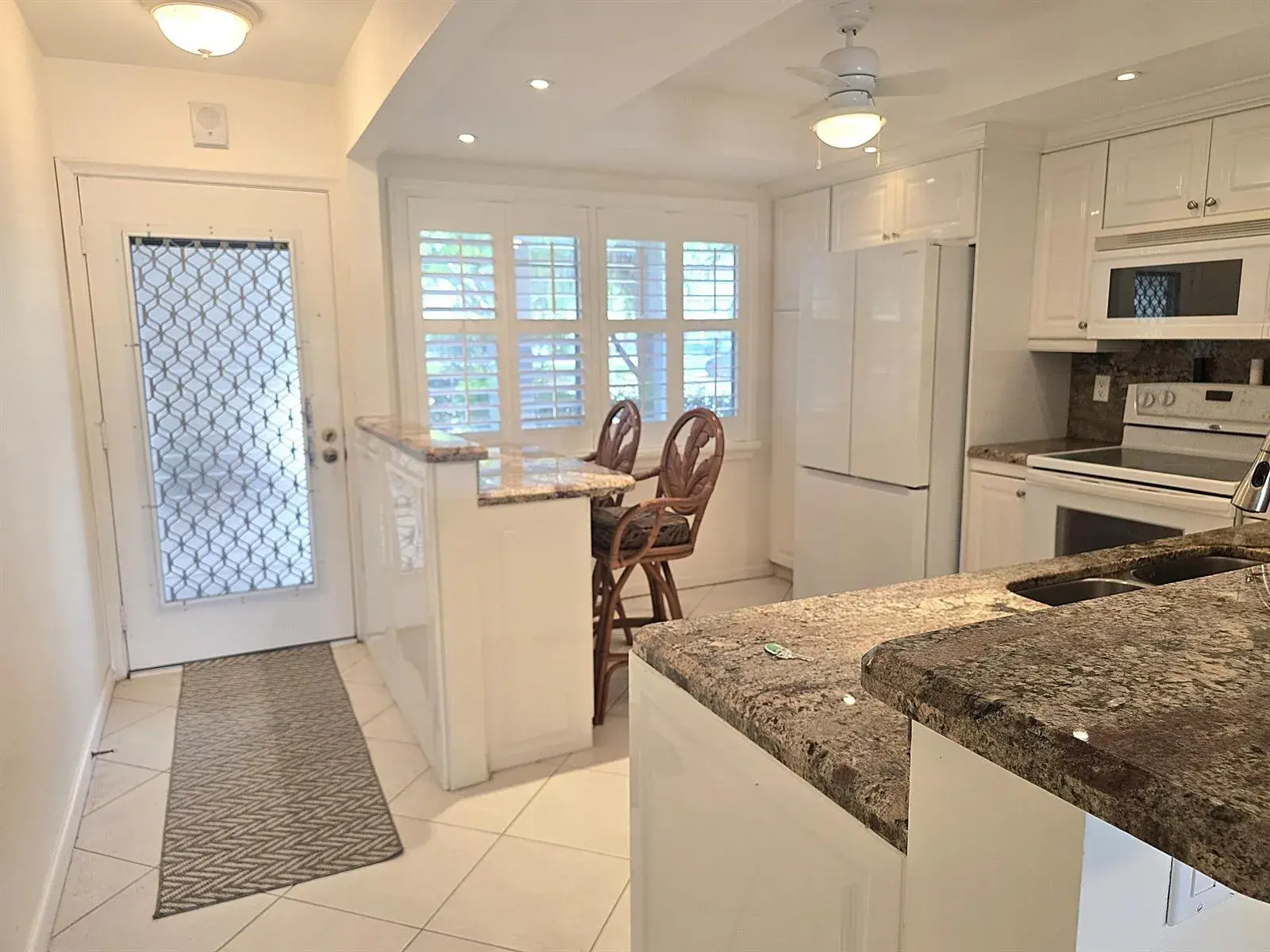 3205 Portofino Point # K1, Coconut Creek FL 33066