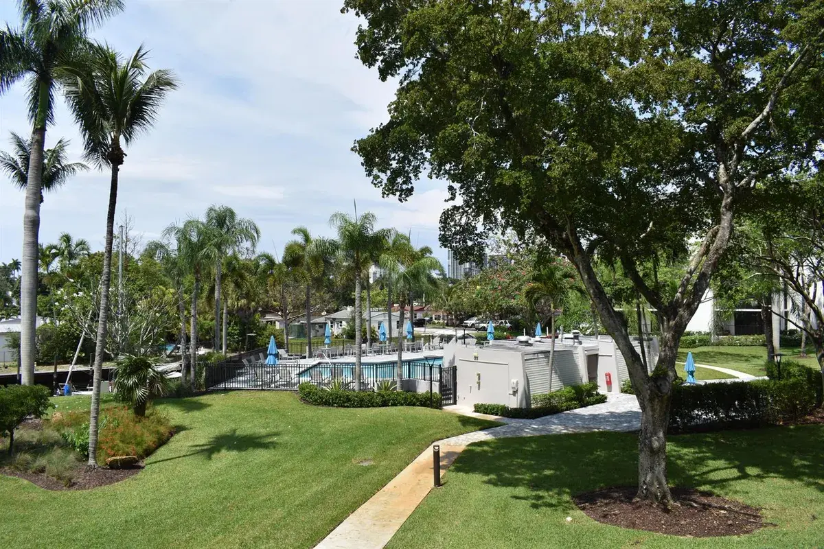 1201 River Reach Drive # 207, Fort Lauderdale FL 33315