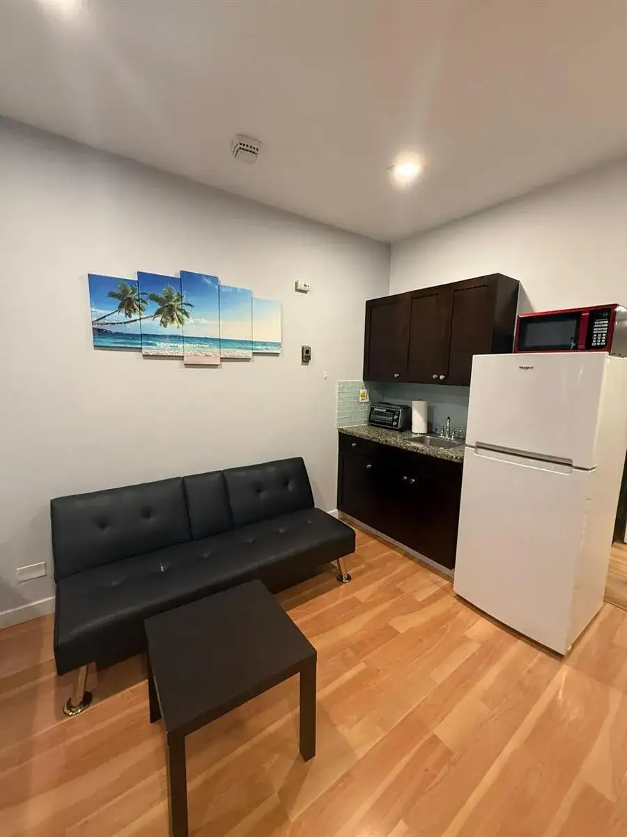 26 Diplomat Parkway # 2223, Hallandale Beach FL 33009