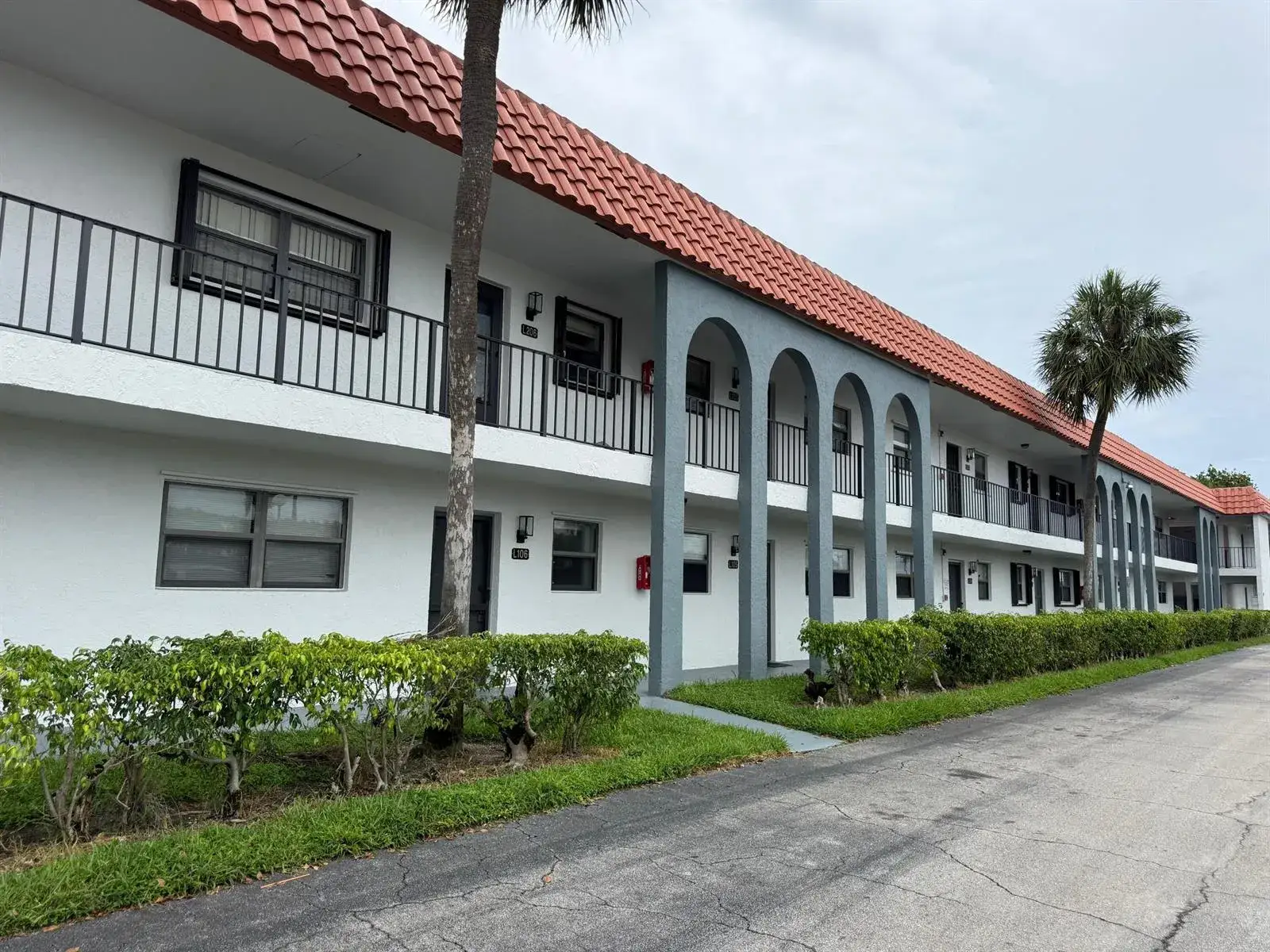 2141 W Woolbright Road # L106, Boynton Beach FL 33426
