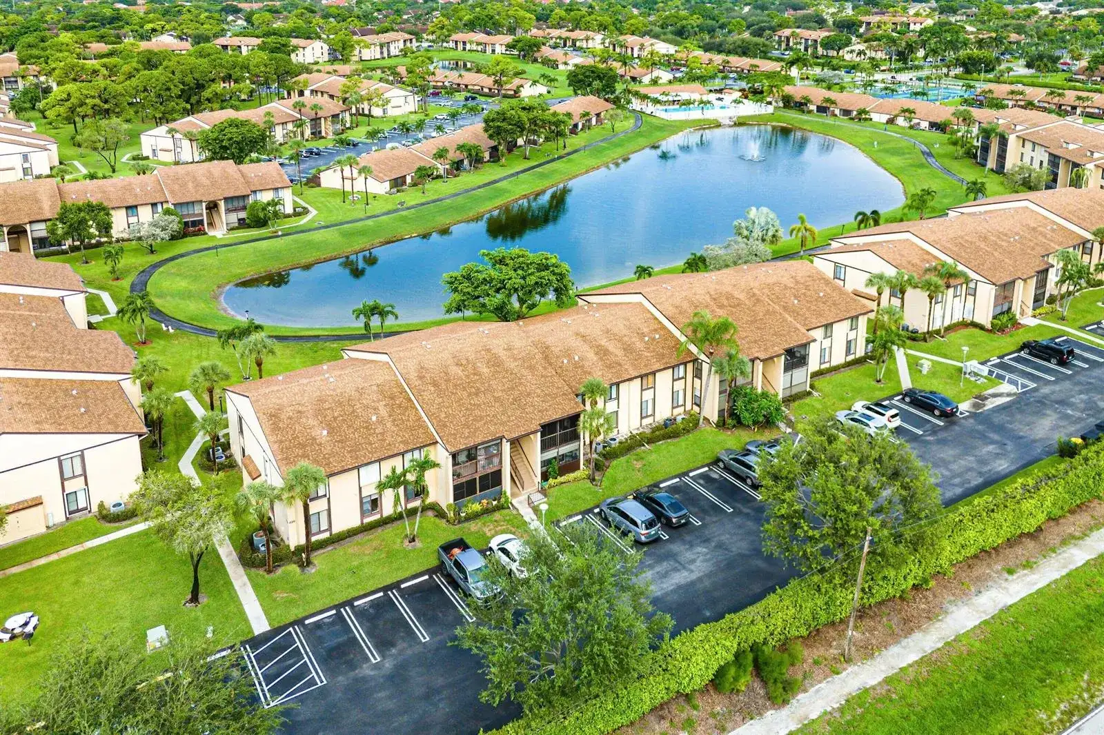 826 Sky Pine Way # D1, FL 33415 photo 2