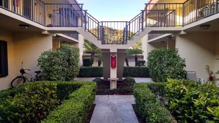 120 N M Street # L, FL 33460 photo 2
