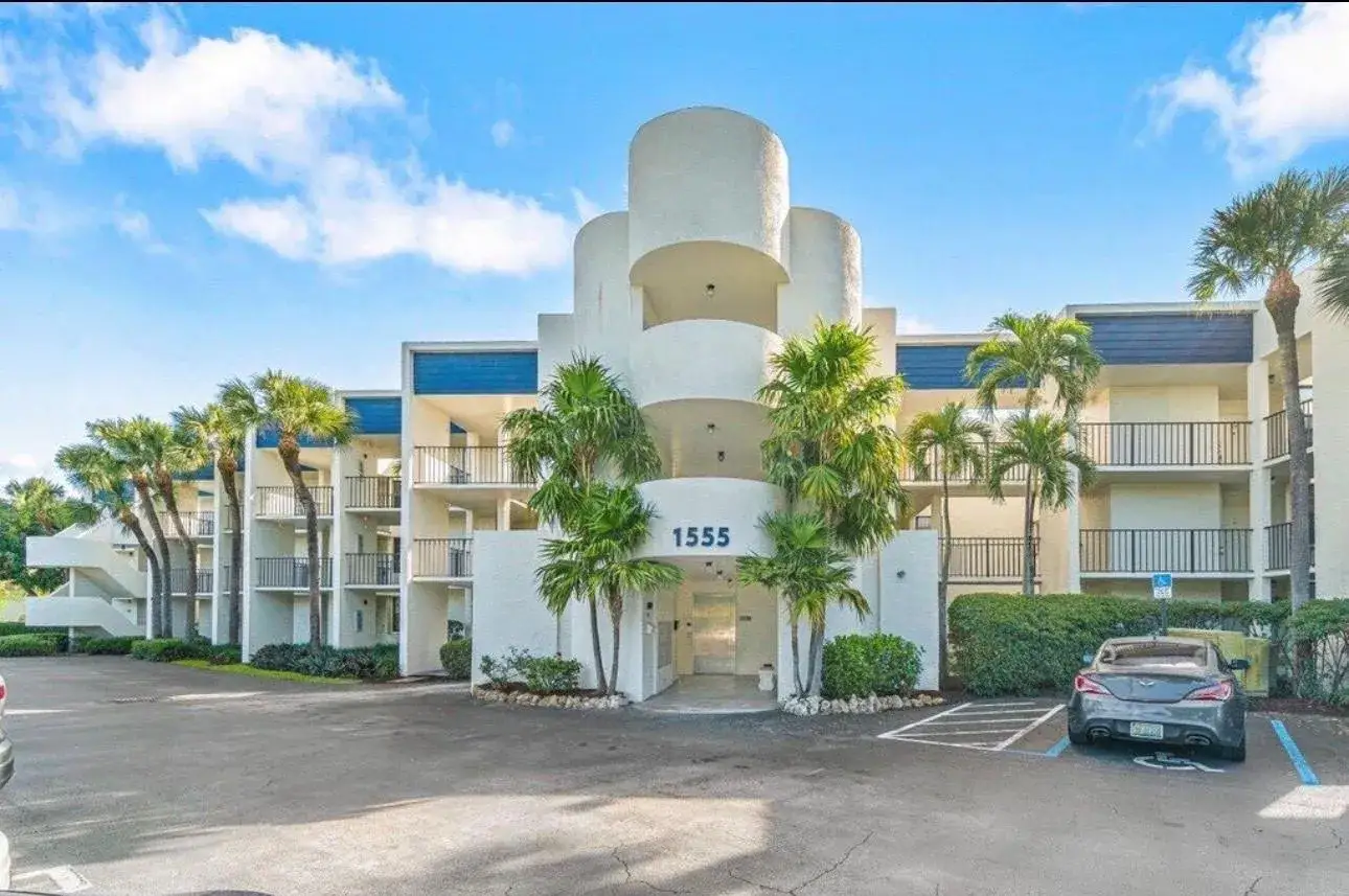 1555 S Federal Highway # 206, Delray Beach FL 33483