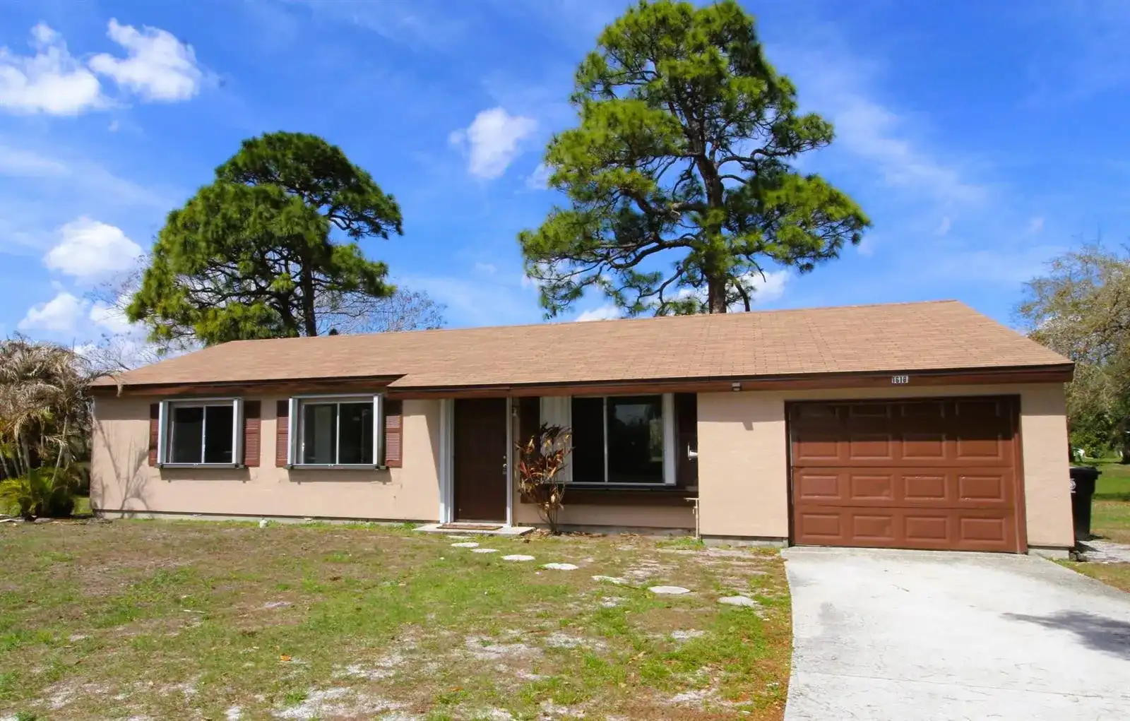 1618 SE Elkhart Terrace, Port St. Lucie FL 34952
