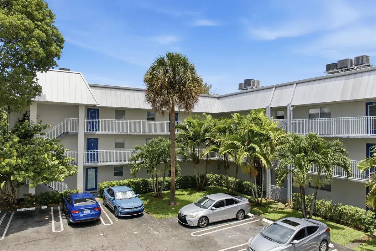 3000 Riverside Drive # 1, Coral Springs FL 33065