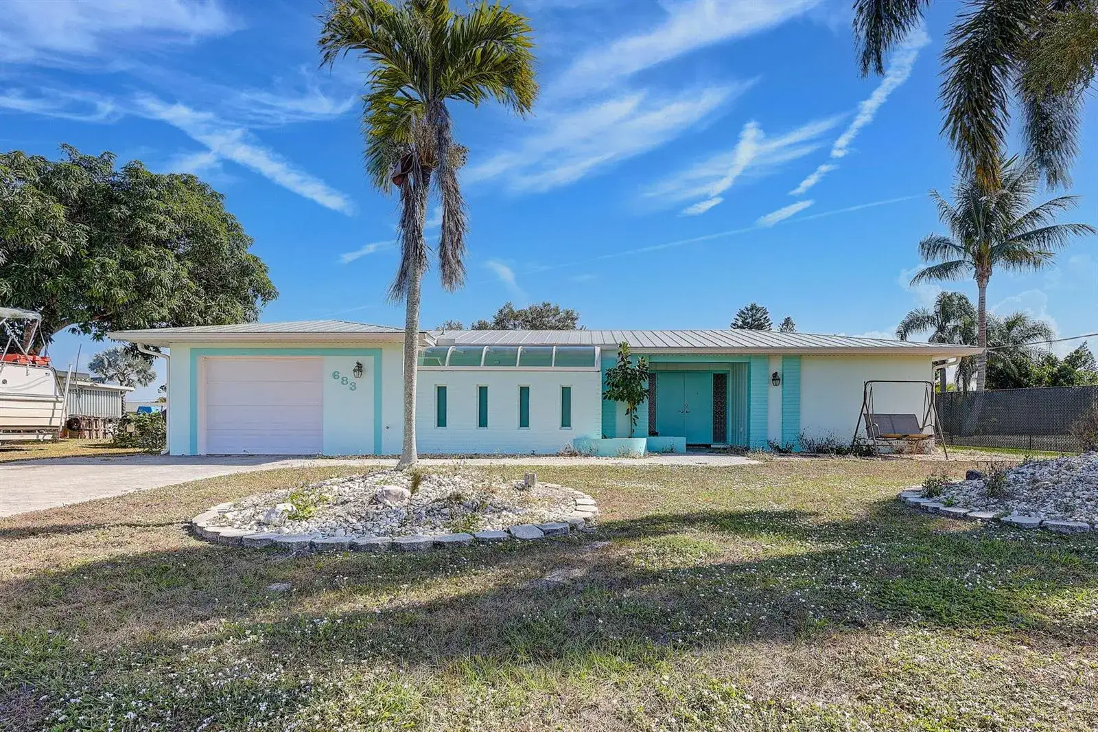 683 SE Harborview Drive, Port St. Lucie FL 34983