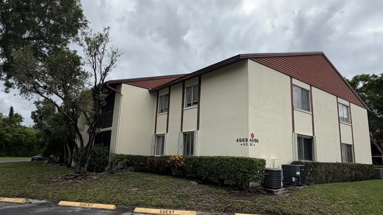 4969 Sable Pine Circle # D2, West Palm Beach FL 33417