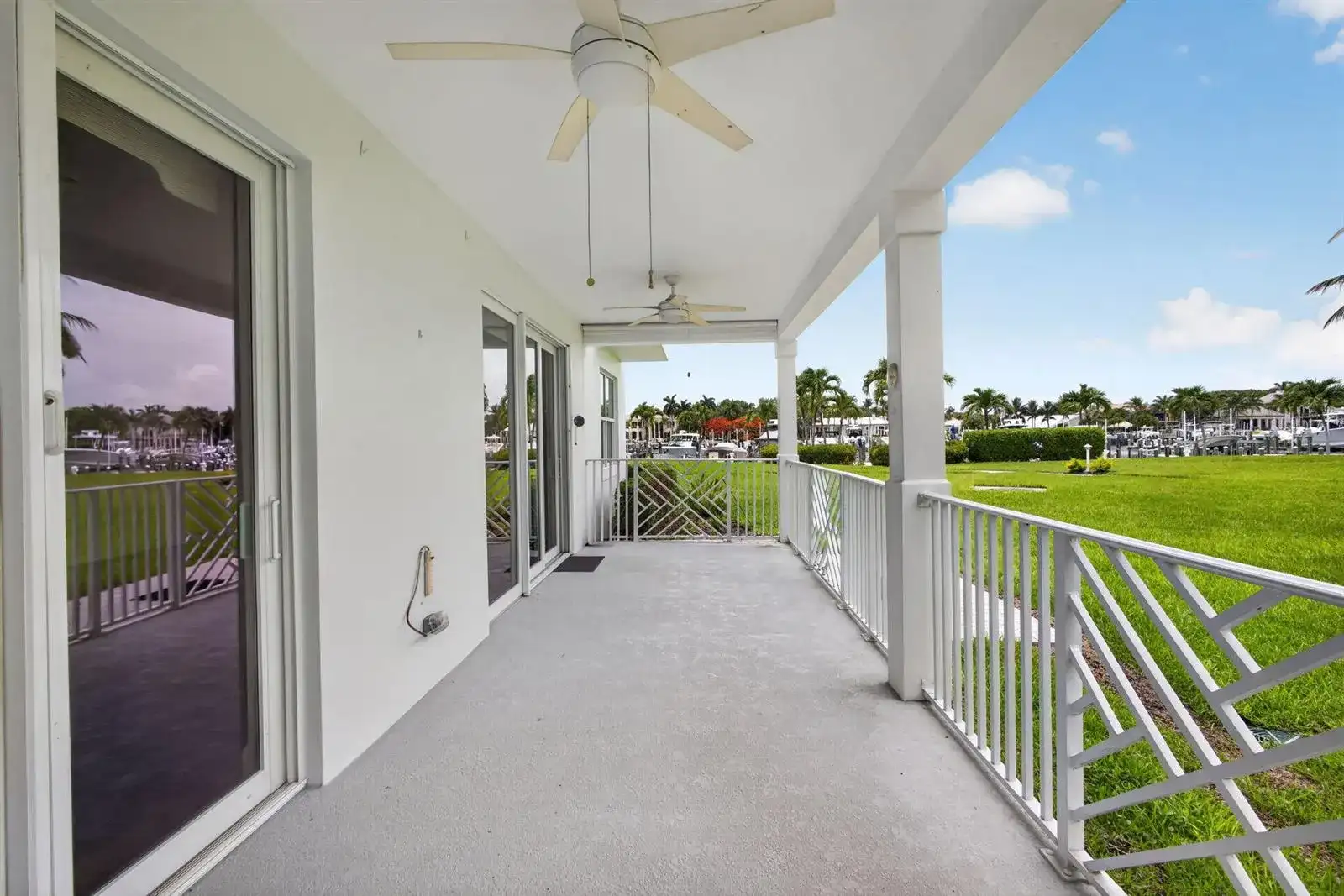 712 Bay Colony Drive S, Juno Beach FL 33408 photo 4