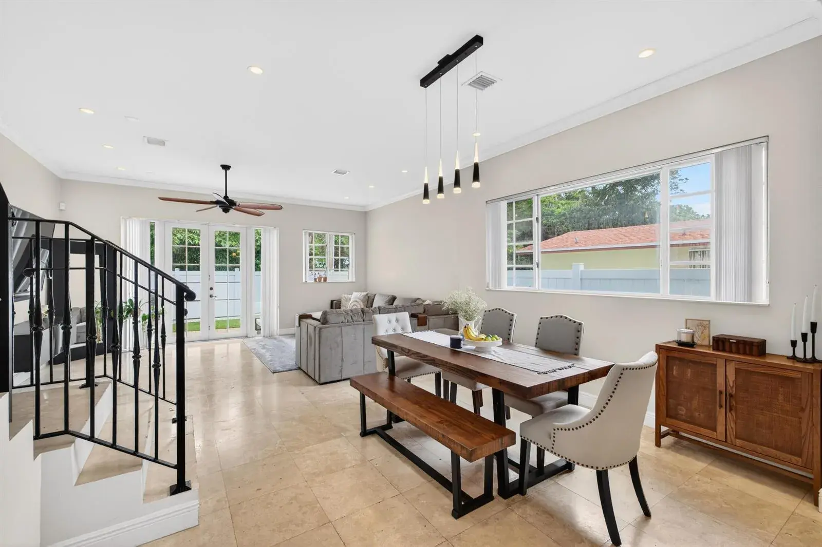 825 Sw 12th Street, Fort Lauderdale FL 33315
