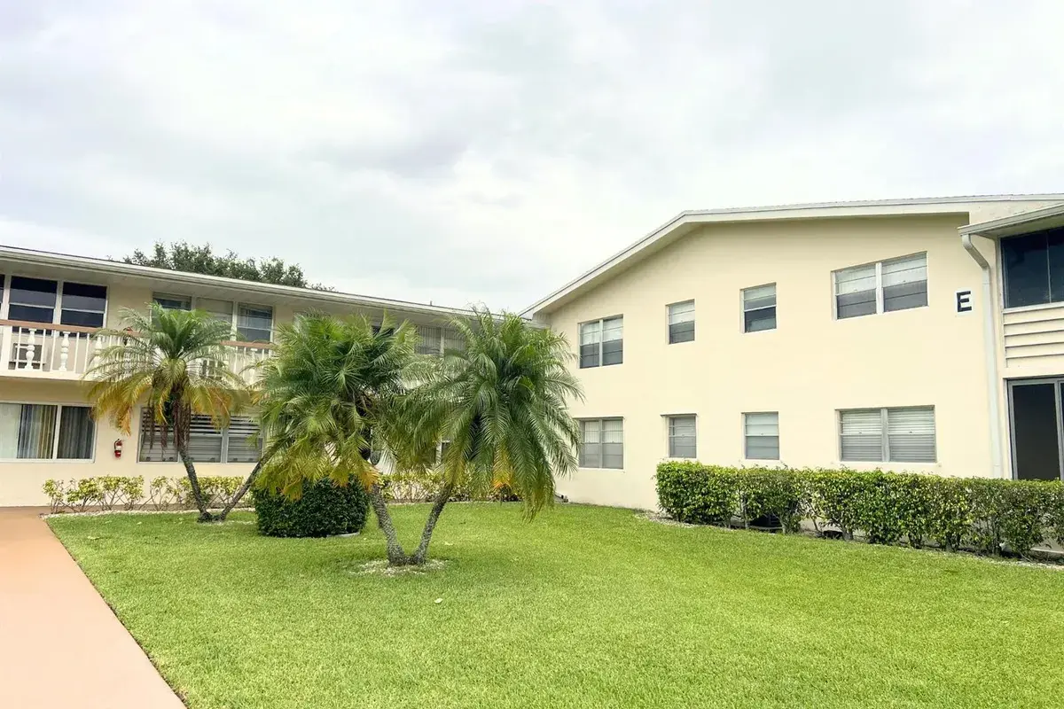 124 E Andover E # 124, West Palm Beach FL 33417