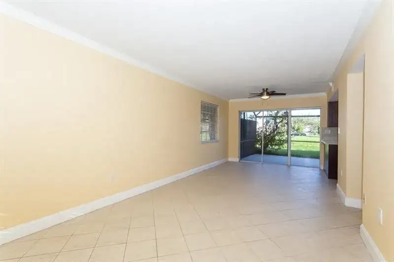 5200 Lake Loop Road, Cooper City FL 33330 photo 4