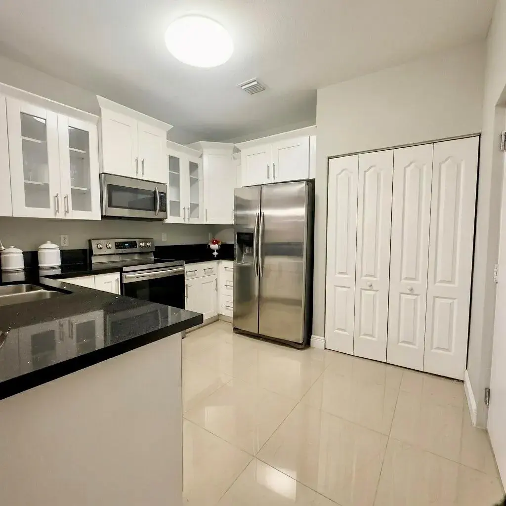 2766 NW 6th Court, Fort Lauderdale FL 33311