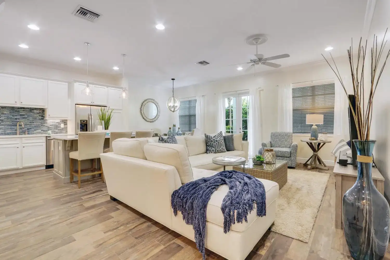 114 Ocean Breeze Drive, Juno Beach FL 33408 photo 3