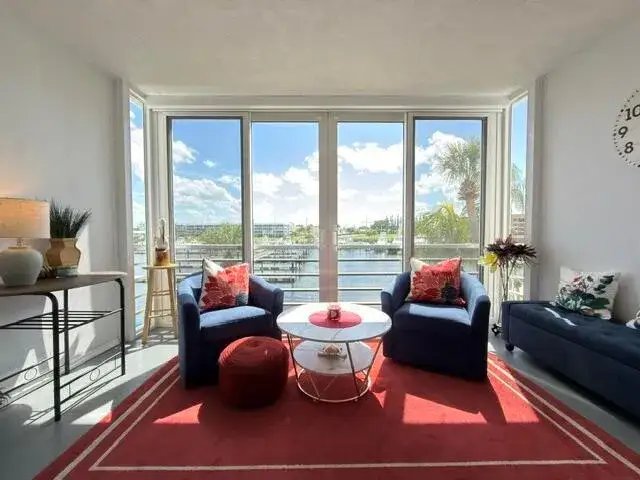 29 Yacht Club Drive # 306, North Palm Beach FL 33408