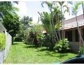 808 SE 6th Court SE # 4, Fort Lauderdale FL 33301