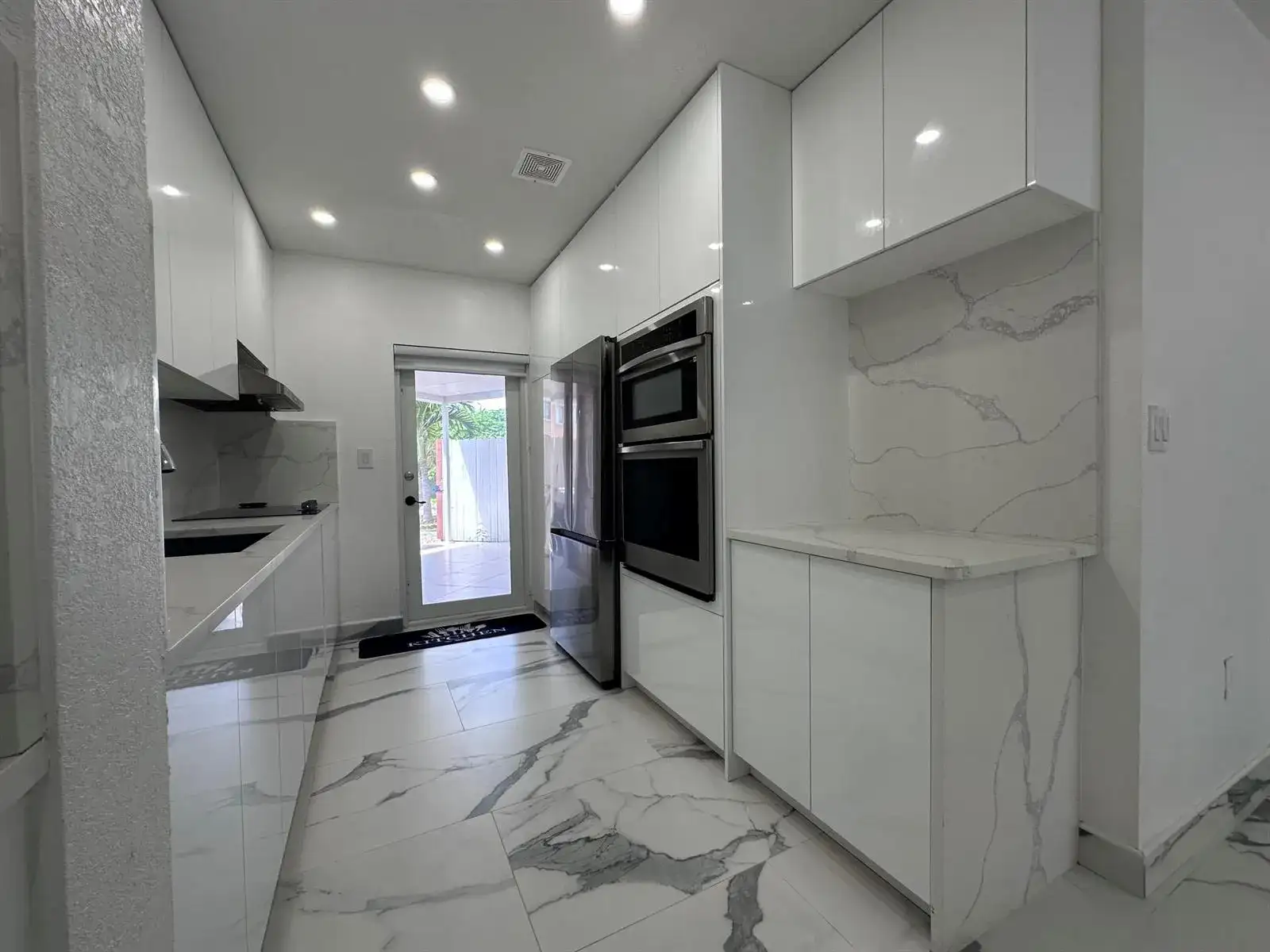 300 E 4th Street # 103, Hialeah FL 33010 photo 4