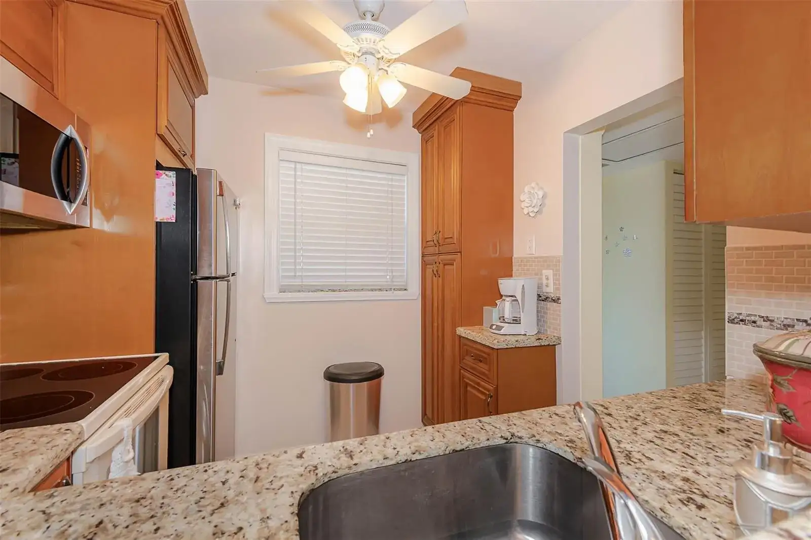 3431 NW 50th Avenue # 104, Lauderdale Lakes FL 33319 photo 3