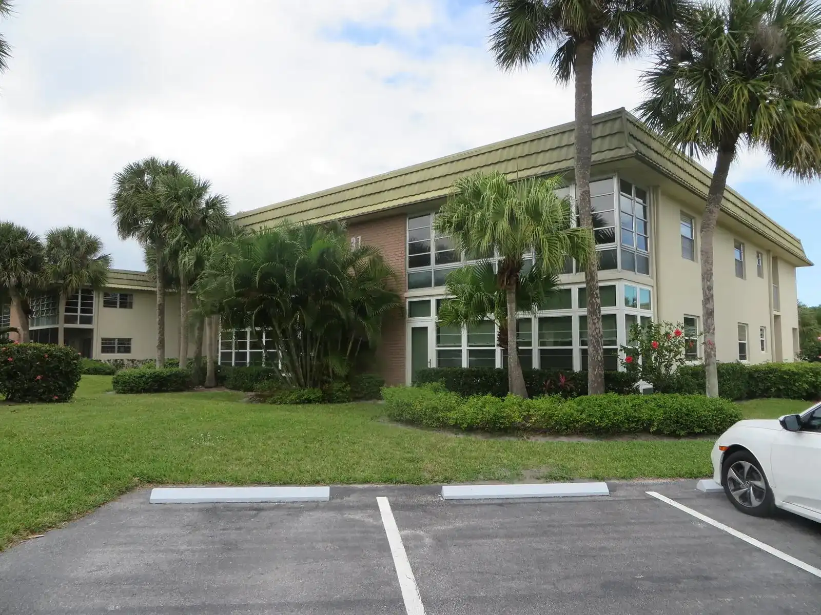 37 Vista Gardens Trail # 201, Vero Beach FL 32962