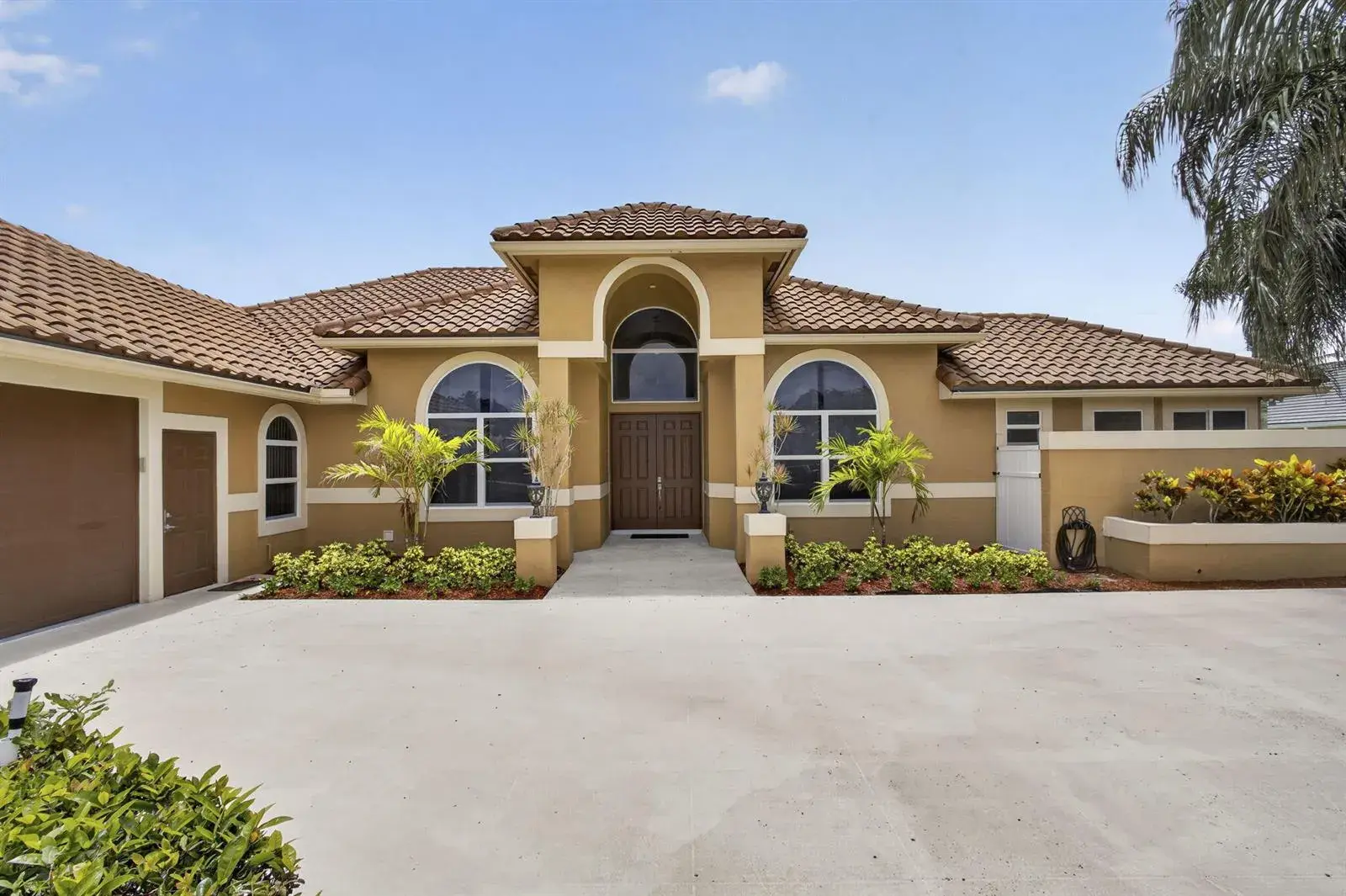 8030 Woodsmuir Drive, Palm Beach Gardens FL 33412