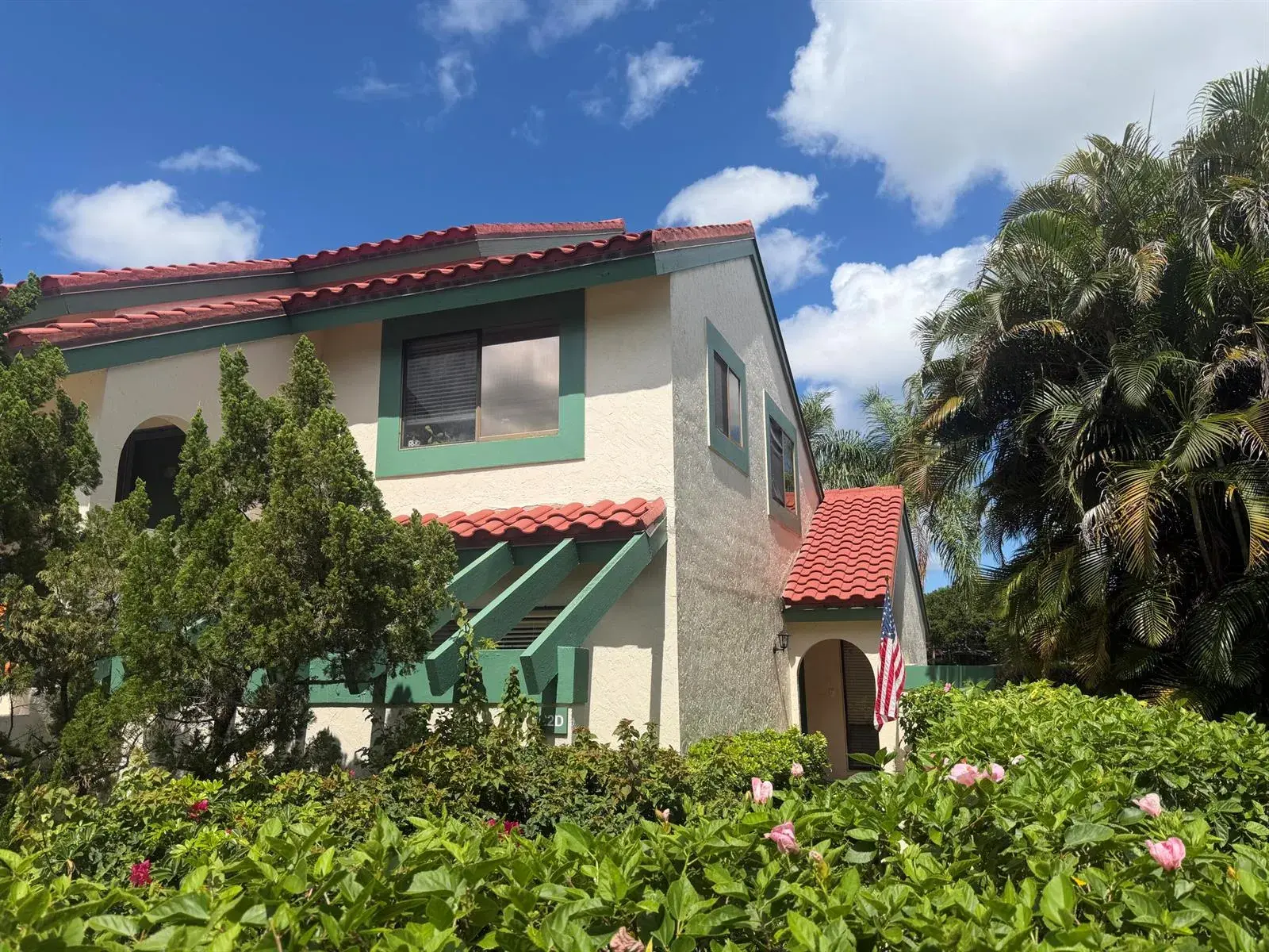 22 Lexington Lane W # D, Palm Beach Gardens FL 33418
