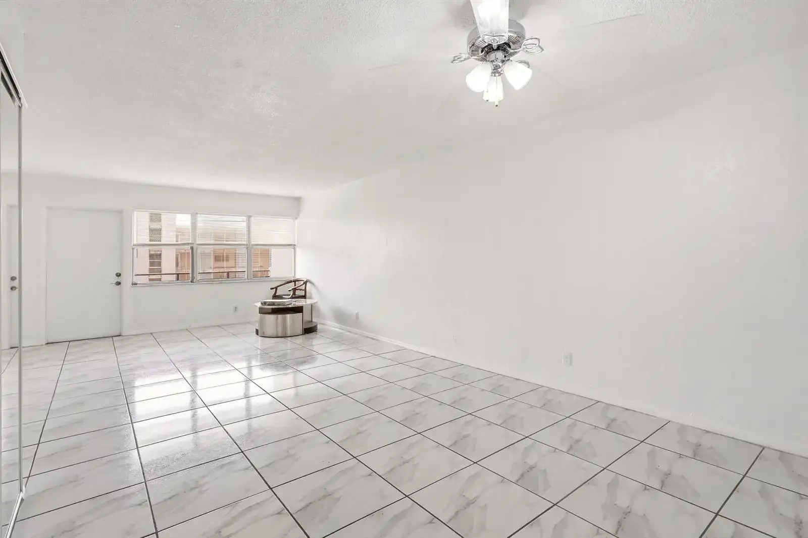 401 Golden Isles Drive # 602, Hallandale Beach FL 33009 photo 2