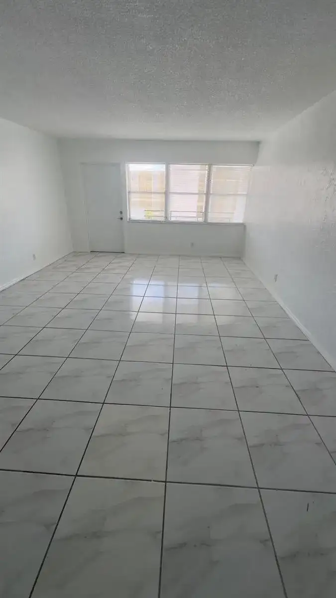 401 Golden Isles Drive # 602, Hallandale Beach FL 33009 photo 3