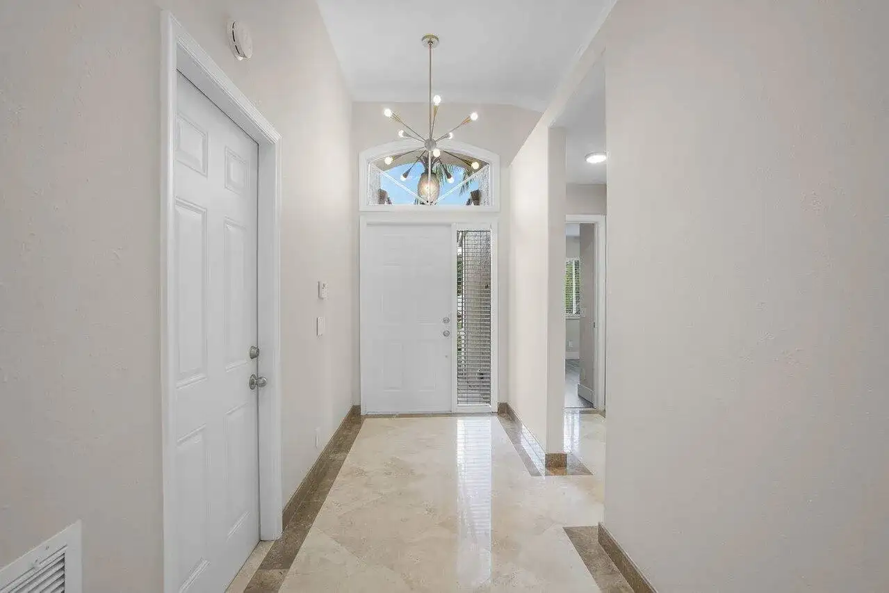 660 NW 45th Avenue, Deerfield Beach FL 33442 photo 4