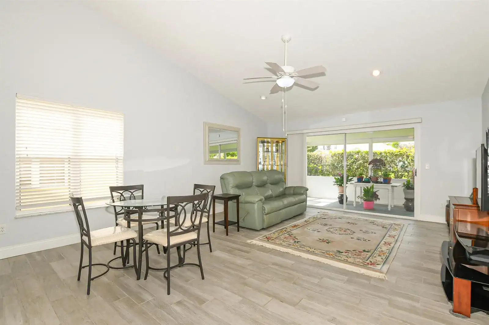 2640 SE Tropical East Circle, Port St. Lucie FL 34952 photo 3