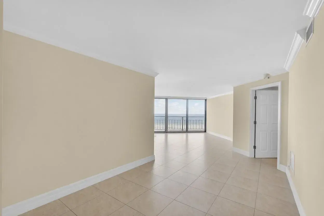 3000 N Ocean Drive # B, Singer Island FL 33404