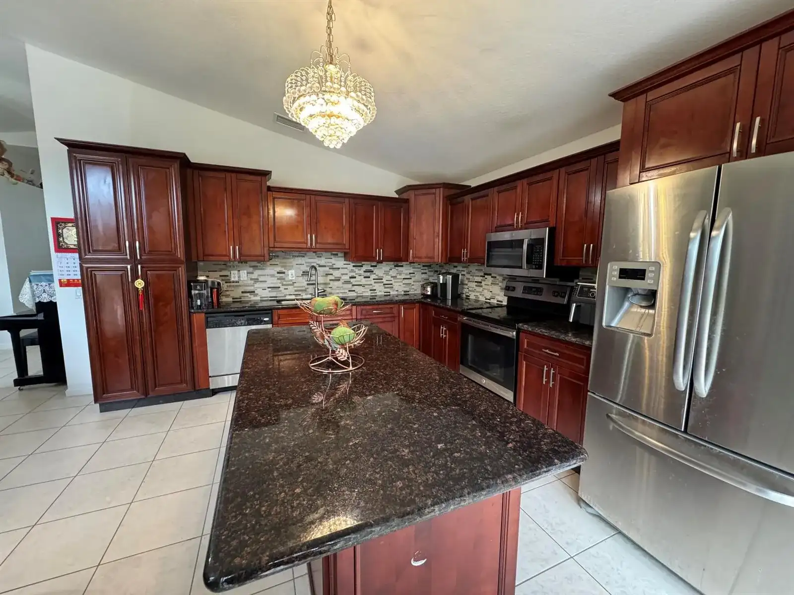 5076 Nautica Lake Circle, FL 33463 photo 3