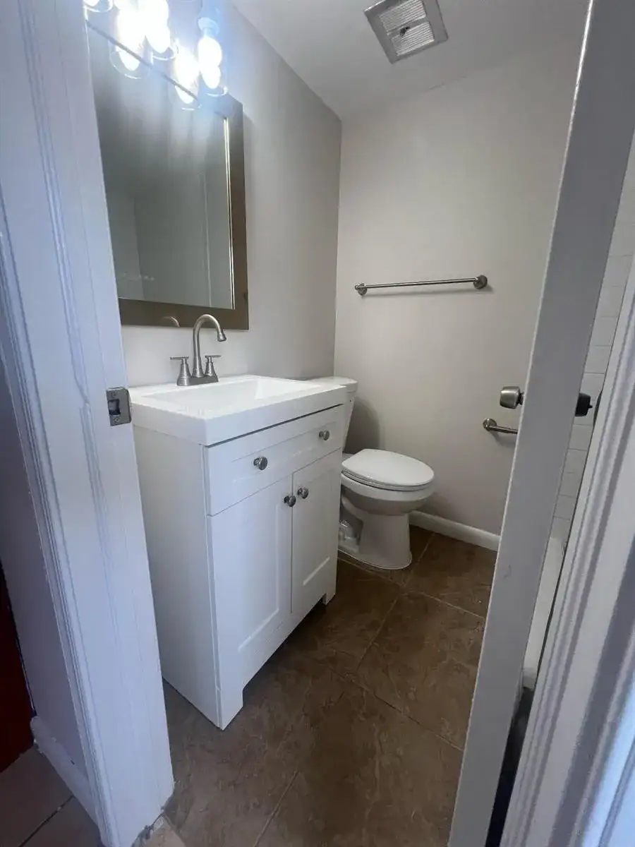 559 NE 48th Street # 303, Boca Raton FL 33431 photo 2