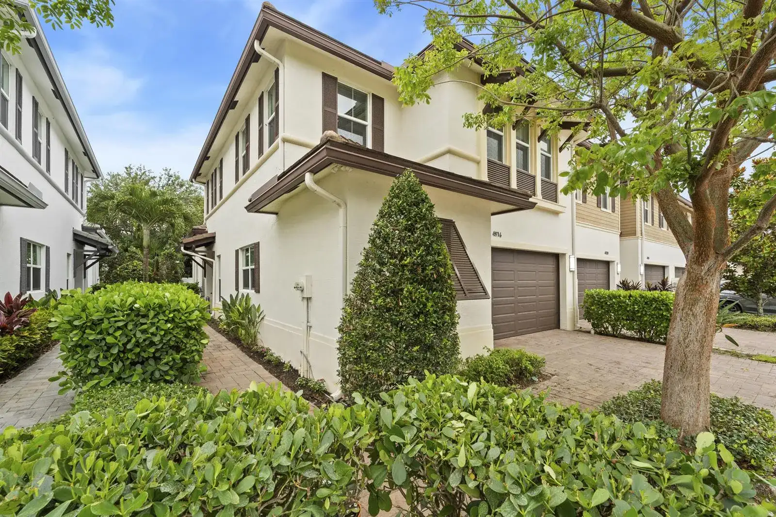 4916 Pointe Midtown Way, Palm Beach Gardens FL 33418 photo 2