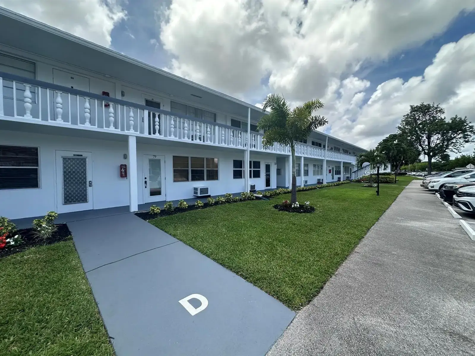81 Farnham D # 81, Deerfield Beach FL 33442 photo 4